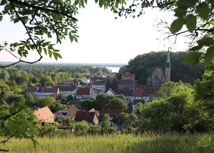 Fliedergarten Oderberg - Charmante, Grosse Ferienwohnung